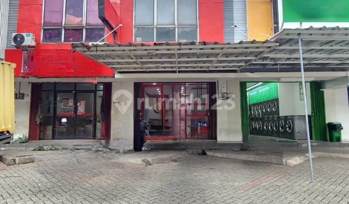 Di Jual Ruko 2 Lantai Lokasi Strategis di Graha Bintaro