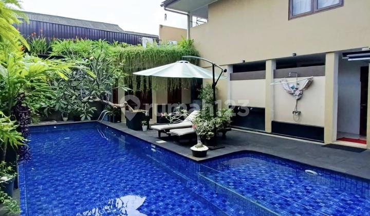 Hot Sale !!! di Jual Rumah Luas Beserta Swimm Pool di Bintaro Sektor 3 Hot Sale !!! di Jual Rumah Luas Beserta Swimm Pool di Bintaro Sektor 3