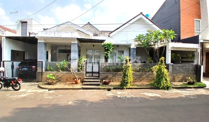 Di Jual Rumah Siap Huni di Bintaro Sektor 9