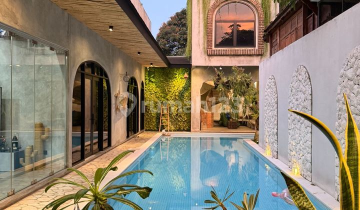 Di Jual Rumah Estetik Tropical Full Furnish di Parigi Bintaro 2