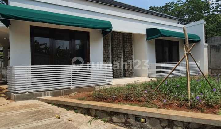 Comfortable, Spacious, and Strategic House in Bintaro Sector 8