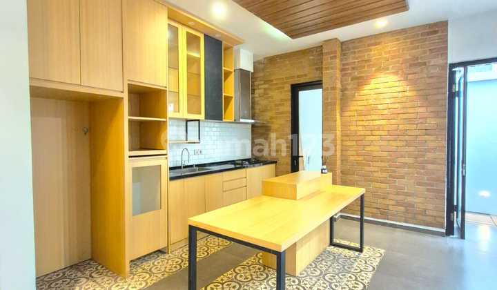D Jual Rumah Siap Huni di Bintaro Sektor 9 2
