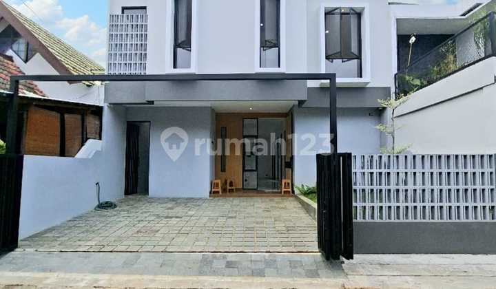 Rumah Cantik Baru di Bintaro Jaya Sektor 3 9014