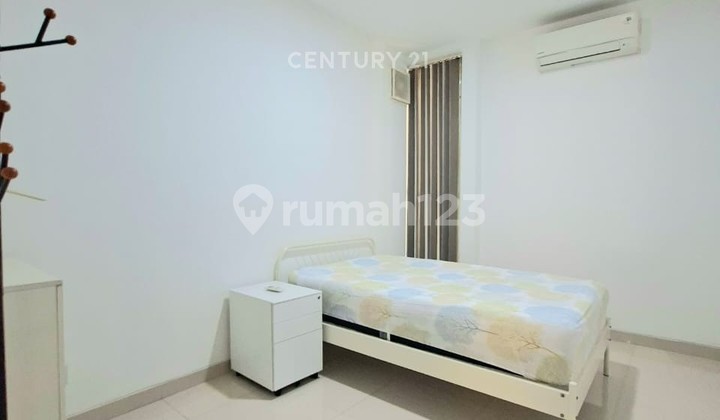 Neat and Ready-to-Occupy House in Discovery Bintaro Jaya Location 8970 2