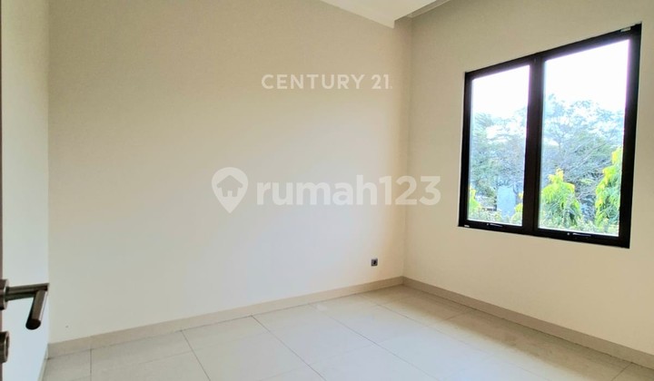 Rumah di Kebayoran Bintaro Jaya 8789 5