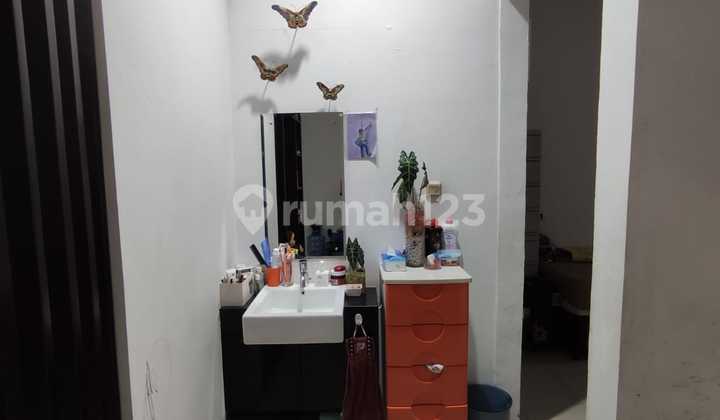 Beautiful House in Kemang Regency Near Summarecon Toll 2