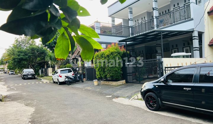 Dijual Rumah Siap Huni Dekat Stasiun di Taman Yasmin