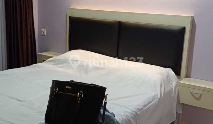 Apartemen Studio Fully Furnished View Kolam Renang Sentul Tower Apartemen Studio Fully Furnished View Kolam Renang Sentul Tower