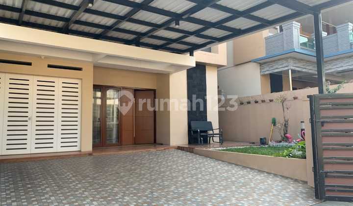 Rumah Modern Mewah Semifurnished Di Boulevard Nusa Indah  2