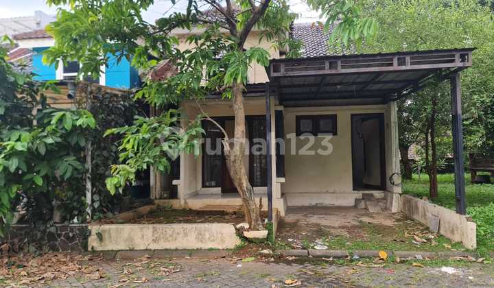Rumah Perlu Renovasi di Kirai Garden Pisangan Ciputat Timur