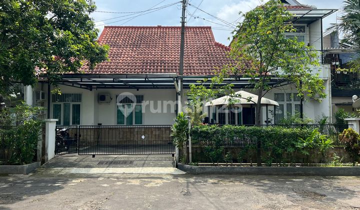 Jual Rumah Cantik Di Perumahan Bsi Dekat Tol Summarecon Jual Rumah Cantik Di Perumahan Bsi Dekat Tol Summarecon