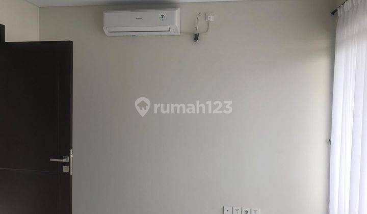 rumah siap huni minimalis di kota baru parahyangan 2