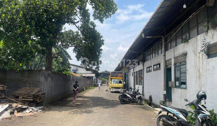 Gudang di kawasan industri Cibaligo 1000 m akses container  2