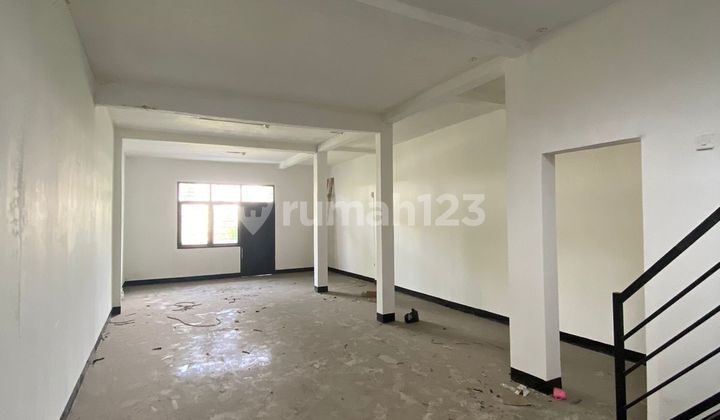 Ruko di Pesantren kawasan ramai cocok untuk usaha SHM 60 m Ruko di Pesantren kawasan ramai cocok untuk usaha SHM 60 m