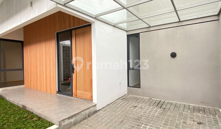 Rumah Baru di Kopo Permai Siap Huni Modern