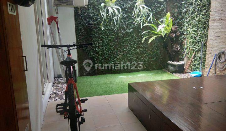 Rumah Minimalis Cantik di Kota Baru Parahyangan 2