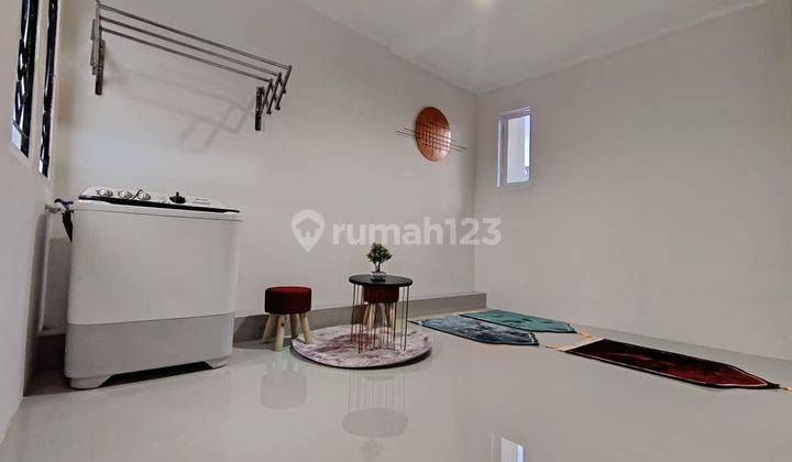 Rumah Minimalis Hoek Full Furnished di Cipamokolan 1