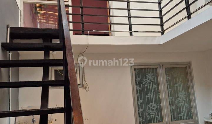 Rumah Modern Minimalis di Kota Baru Parahyangan Semi Furnished 2