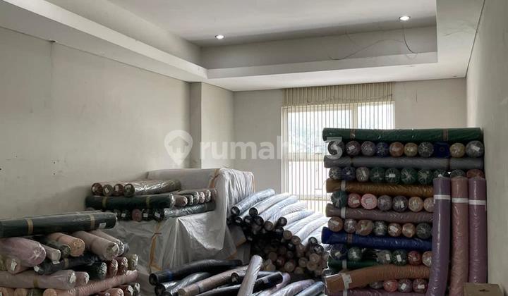 Ruko Lokasi Strategis 2.5 Lantai di Sayap Dulatip Ruko Lokasi Strategis 2.5 Lantai di Sayap Dulatip
