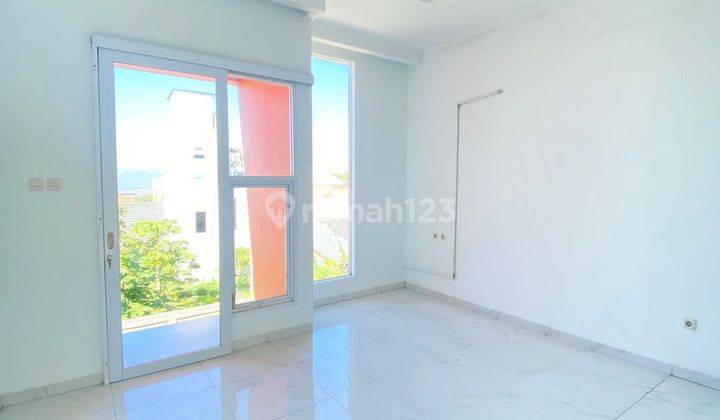 Rumah Minimalis Modern di Cihanjuang 2 Lantai 1