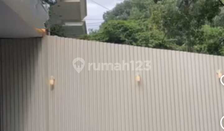 Rumah Heritage Ex Cafe Lokasi Strategis Jarang Ada 2