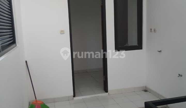 Comfortable Minimalist House in Batununggal Complex 2