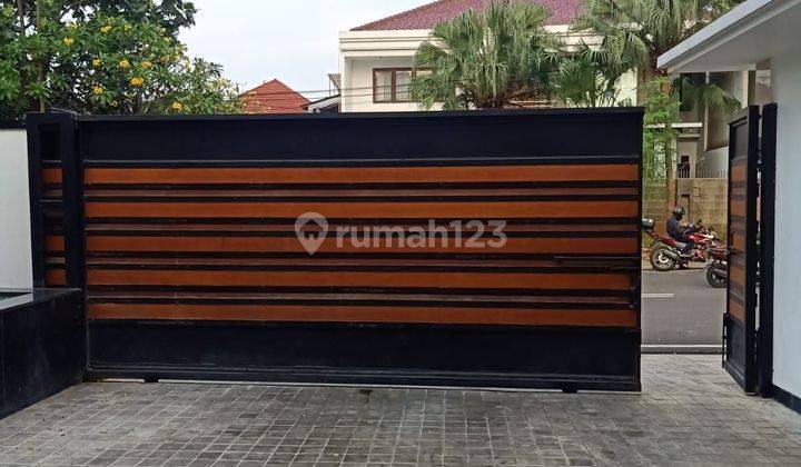 Dijual Rumah Brand-New 2 Lantai Dan Siap Huni Di Pondok Indah 1