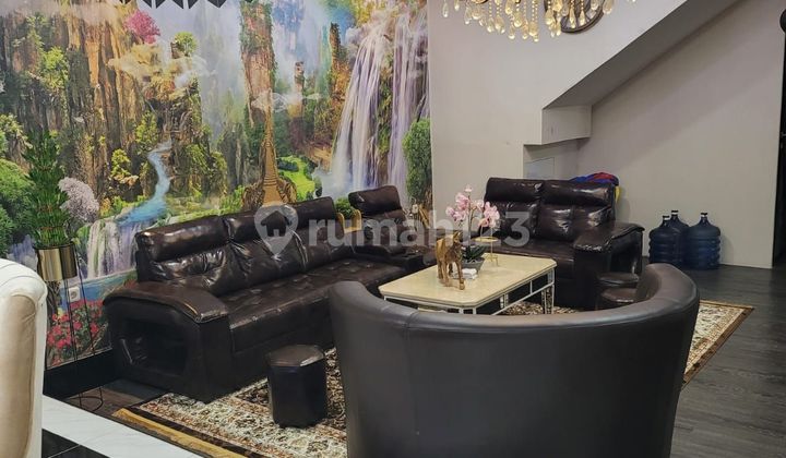 3-storey house fully furnished in Kelapa Gading 2