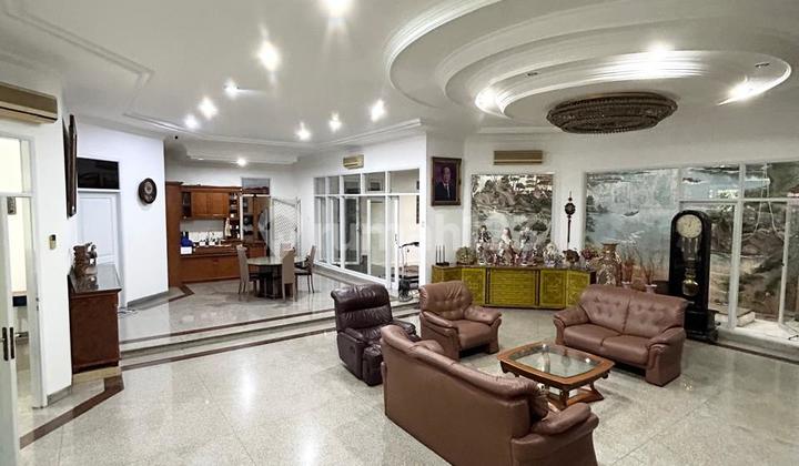 Dijual Rumah Hoek Dan Semi Furnished Di Pik