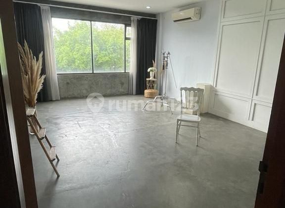 Dijual Ruko 3 Lantai di Cideng Dijual Ruko 3 Lantai di Cideng