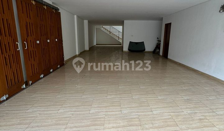 Dijual Rumah Baru 3 Lantai Cluster Katamaran di Pik 2