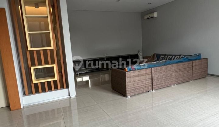 For Sale: 3-Storey House and Ready to Occupy in Kelapa Gading