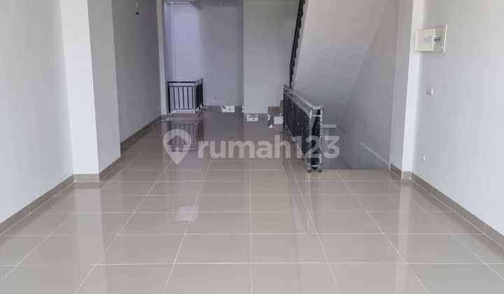 FOR RENT: 4-Storey Attached Shop House in Sedayu City FOR RENT: 4-Storey Attached Shop House in Sedayu City