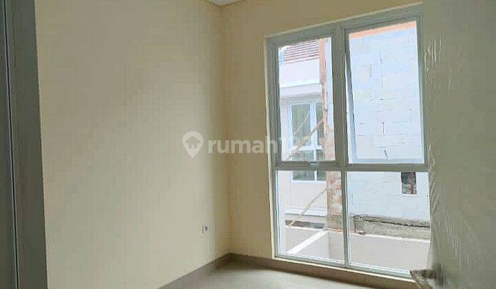 Rumah Palm Blossom 2 Lantai Bagus Dijual 2