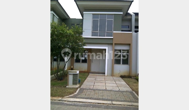 Rumah Nyaman Cluster Naturale Foresta BSD, Tangerang Selatan