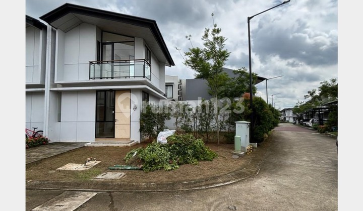 Dijual/Disewakan Rumah 2 Lantai di Cendana Cove Lippo Karawaci, Tangerang