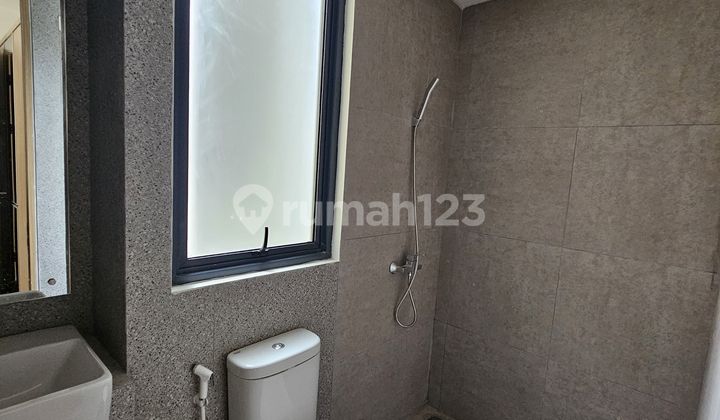 Rumah 2 Lantai Pojokan Tanakayu Furnished 2