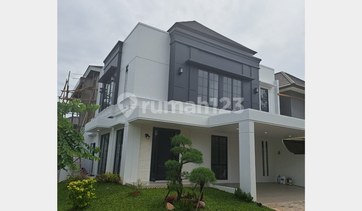 Rumah Dekat dengan Club House dan Swimming Pool Cluster Nusaloka BSD City