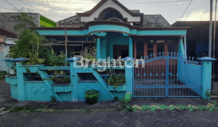 RUMAH GENDING SIDOMORO DI KEBOMAS GRESIK JAWA TIMUR 1