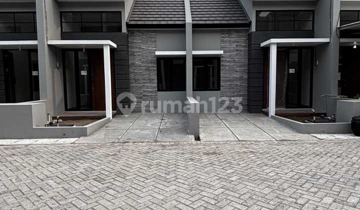 Surya Jumputrejo , Jumputrejo Sukodono, Sidoarjo. Lokasi Strategis Mepet Surabaya. 2