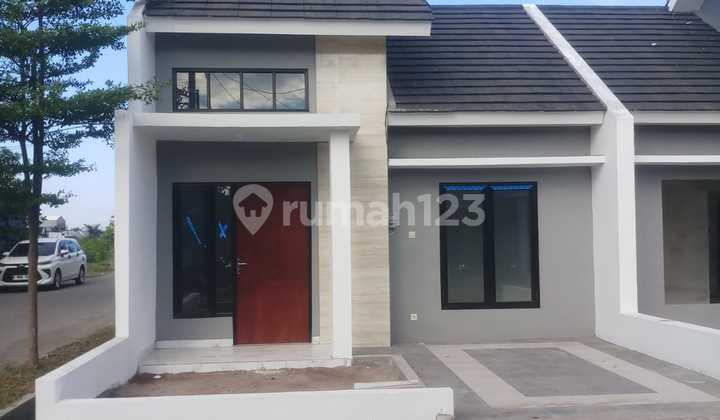 Royal Park Juanda , Sedati, Sidoarjo. Satu2nya Perumahan Hny 10 Menit Dri Bandara Juanda Dgn Harga Terjangkau dan Cicilan Ringan.