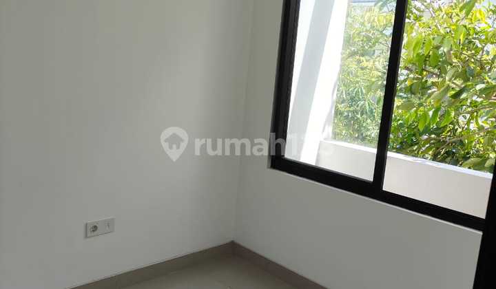 Disewakan Rumah Pik 2 Milenial 4,5X10 2Kt 2