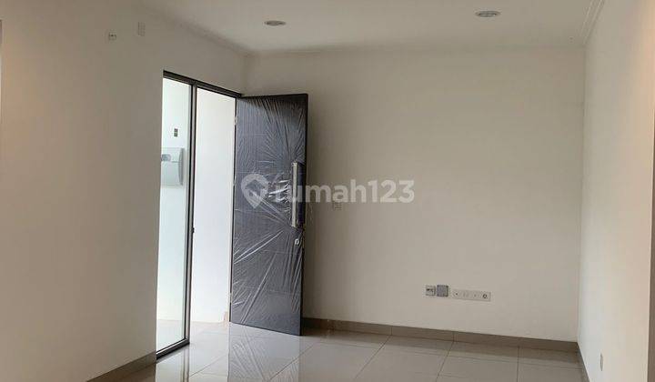 Disewakan rumah pik 2 8x10 kosongan cluster bagus 2