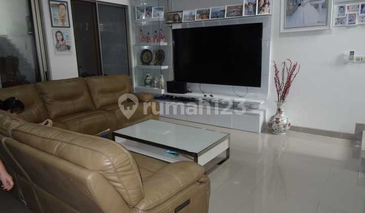 Dijual Rumah PIK 2 10x15 Full Furnished! 1