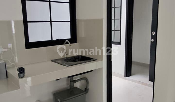 Disewakan Rumah Pik 2 Bukit Nirmala Uk 6X12,5 Brand New! 2