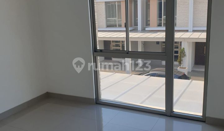 Dijual Rumah PIK 2 Uk 4,5x10 SHM! 2