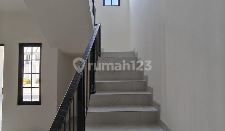 Disewakan Rumah Pik 2 Villa Pasir Putih 8X15 Brand New 2