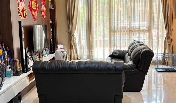 DISEWA RUMAH 3 LANTAI PIK 1 CROWN GOLF UK 8x15 DOUBLE DECKER FULLY FURNISH MURAH 1