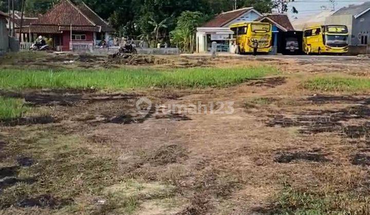 Tanah dijual srategis dibawah pasaran pinggir jalan Kuningan Jawa Barat 1