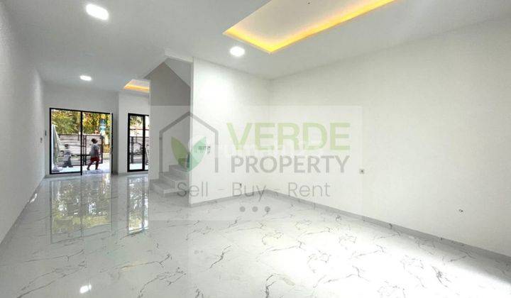 Rumah Baru Dibangun Semi furnished di Villa Meruya Jakarta Barat 1